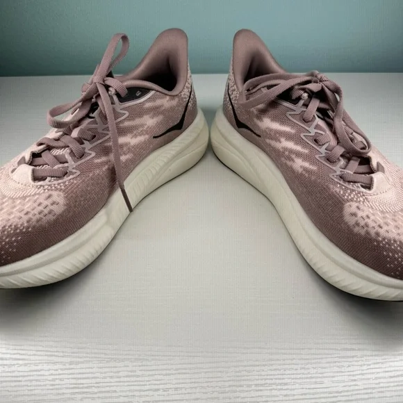 Women’s Hoka Mach 6- Size 7.5 US - Picture 10 of 17